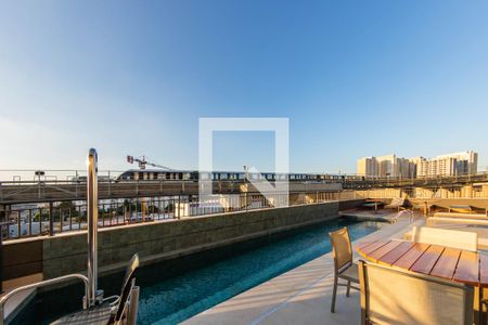 Studio à venda com 28m², 1 quarto e sem vagaÁrea comum - Piscina