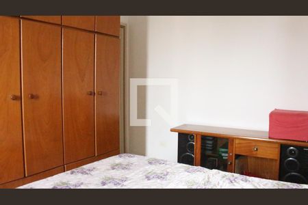 Casa à venda com 280m², 2 quartos e 3 vagasQuarto 2