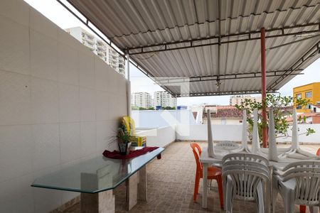 Casa à venda com 230m², 4 quartos e 1 vagaTerraço