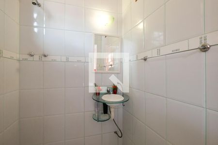 Casa à venda com 230m², 4 quartos e 1 vagaBanheiro da Suíte 2