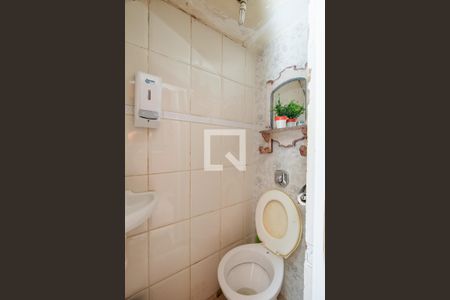 Casa à venda com 230m², 4 quartos e 1 vagaLavabo