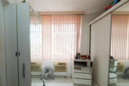 Casa à venda com 230m², 4 quartos e 1 vagaSuíte 1