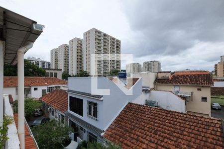 Casa à venda com 230m², 4 quartos e 1 vagaVista da Sacada