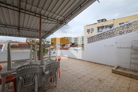Casa à venda com 230m², 4 quartos e 1 vagaTerraço