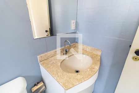 Apartamento para alugar com 70m², 3 quartos e 1 vaga Apartamento para alugar com 70m², 3 quartos e 1 vagaBanheiro da Suíte