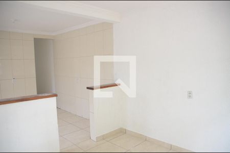 Sala 2 de casa para alugar com 2 quartos, 60m² em Piratininga, Osasco