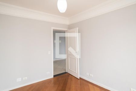 Casa para alugar com 560m², 4 quartos e 8 vagasSuíte 2