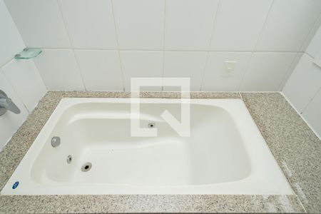 Casa para alugar com 560m², 4 quartos e 8 vagasBanheiro da Suíte 3