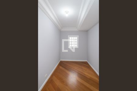 Casa para alugar com 560m², 4 quartos e 8 vagasCloset da Suíte 4