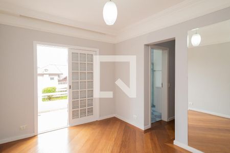 Casa para alugar com 560m², 4 quartos e 8 vagasSuíte 2