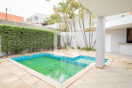 Casa para alugar com 560m², 4 quartos e 8 vagasÁrea Externa