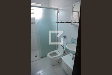 Casa à venda com 170m², 3 quartos e 2 vagasBanheiro 1