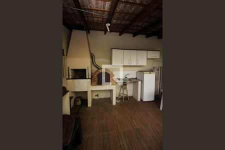 Casa de condomínio à venda com 196m², 4 quartos e 2 vagas Casa de condomínio à venda com 196m², 4 quartos e 2 vagasVaranda gourmet