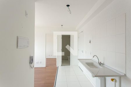 Cozinha e Área de Serviço de apartamento para alugar com 2 quartos, 35m² em Chácara Califórnia, São Paulo