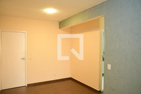 Sala de apartamento para alugar com 2 quartos, 80m² em Jardim Central, Cotia