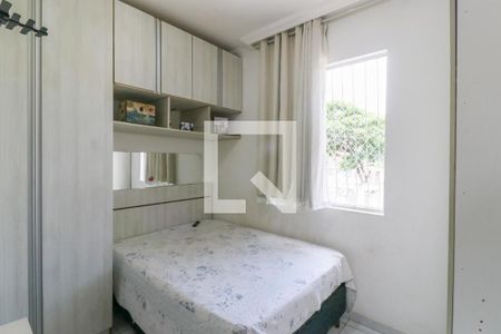 Apartamento à venda com 4 quartos, 64m² em Heliópolis, Belo Horizonte