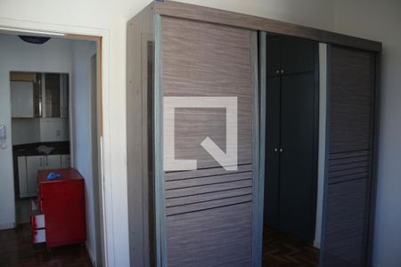 Apartamento à venda com 108m², 3 quartos e 1 vagaQuarto 2