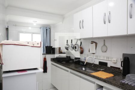 Cozinha  de apartamento para alugar com 3 quartos, 69m² em Cidade Ocian, Praia Grande