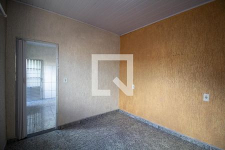 Quarto de casa para alugar com 1 quarto, 55m² em Vila Campanela, São Paulo