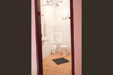 Casa à venda com 177m², 2 quartos e 3 vagasBanheiro