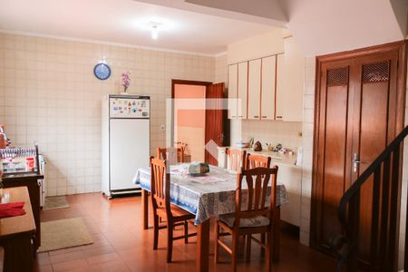 Sala de casa à venda com 2 quartos, 177m² em Cerâmica, São Caetano do Sul