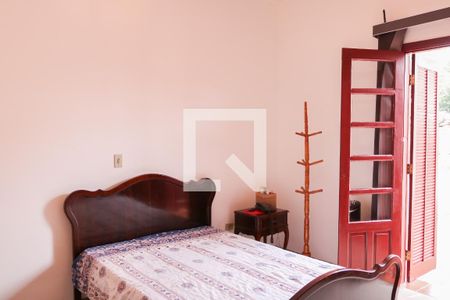 Casa à venda com 177m², 2 quartos e 3 vagasQuarto 2