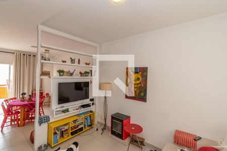 Sala de Estar  de casa de condomínio à venda com 3 quartos, 90m² em Parque São Quirino, Campinas
