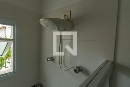 Detalhe Banheiro da Suíte  de casa de condomínio à venda com 3 quartos, 90m² em Parque São Quirino, Campinas
