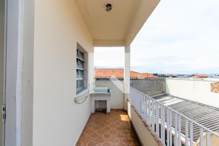 Casa para alugar com 80m², 1 quarto e sem vaga Casa para alugar com 80m², 1 quarto e sem vagaVaranda e Área de Serviço