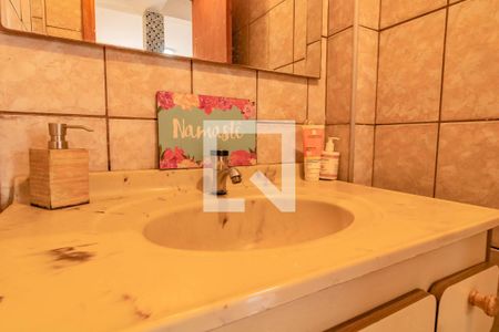 Casa para alugar com 200m², 3 quartos e 2 vagasBanheiro