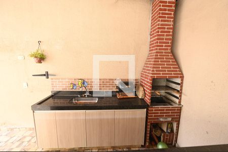 Casa à venda com 192m², 4 quartos e 2 vagas Casa à venda com 192m², 4 quartos e 2 vagasChurrasqueira