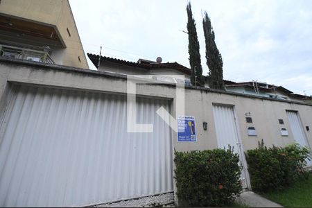 Fachada de casa à venda com 4 quartos, 192m² em Setor Jaó, Goiânia