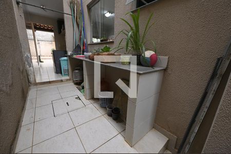 Corredor de casa à venda com 4 quartos, 192m² em Setor Jaó, Goiânia