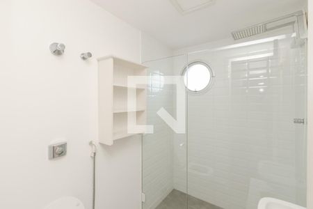 Banheiro de apartamento para alugar com 1 quarto, 37m² em Vila Alexandria, São Paulo