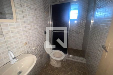 Casa para alugar com 66m², 2 quartos e sem vaga Casa para alugar com 66m², 2 quartos e sem vagaBanheiro