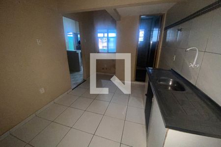 Casa para alugar com 66m², 2 quartos e sem vaga Casa para alugar com 66m², 2 quartos e sem vagaCozinha