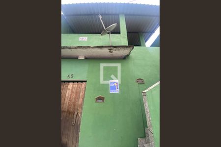 Casa para alugar com 66m², 2 quartos e sem vaga Casa para alugar com 66m², 2 quartos e sem vagaFachada