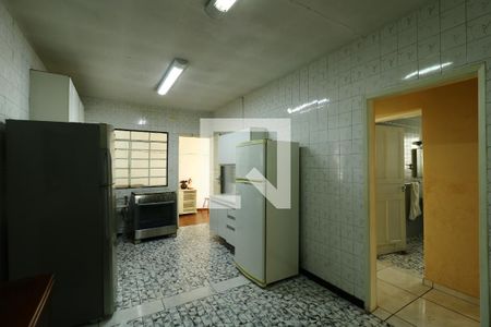 Casa à venda com 336m², 2 quartos e 2 vagasCozinha