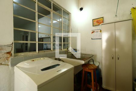 Casa à venda com 336m², 2 quartos e 2 vagasÁrea de Serviço