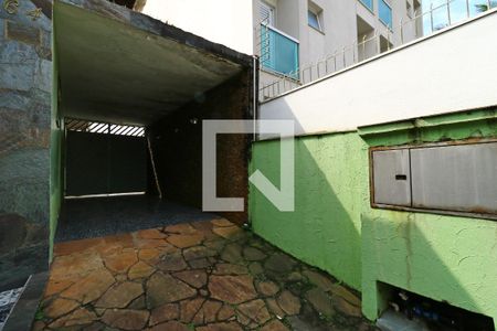Casa à venda com 336m², 2 quartos e 2 vagasGaragem