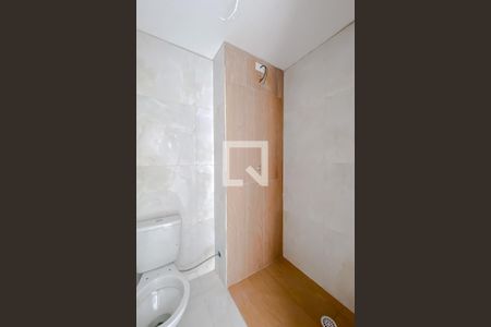 Apartamento para alugar com 34m², 2 quartos e sem vagaBanheiro