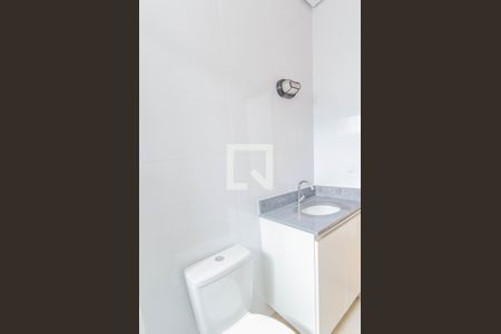 Banheiro de apartamento para alugar com 1 quarto, 33m² em Ipiranga, São Paulo