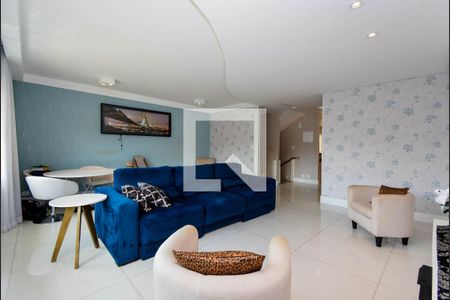 Sala de casa de condomínio para alugar com 3 quartos, 228m² em Portal dos Gramados, Guarulhos