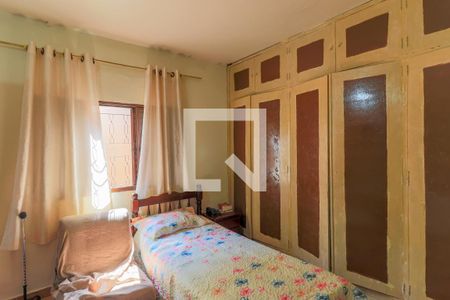 Casa à venda com 150m², 2 quartos e 1 vaga Casa à venda com 150m², 2 quartos e 1 vagaSuíte