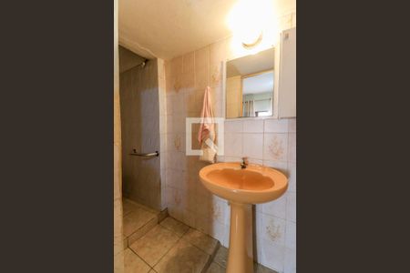 Casa à venda com 150m², 2 quartos e 1 vaga Casa à venda com 150m², 2 quartos e 1 vagaBanheiro da Suíte