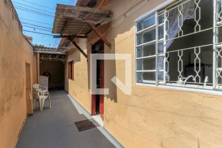 Casa à venda com 150m², 2 quartos e 1 vaga Casa à venda com 150m², 2 quartos e 1 vagaQuintal