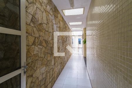 Casa à venda com 230m², 3 quartos e 3 vagas Casa à venda com 230m², 3 quartos e 3 vagasCorredor de entrada