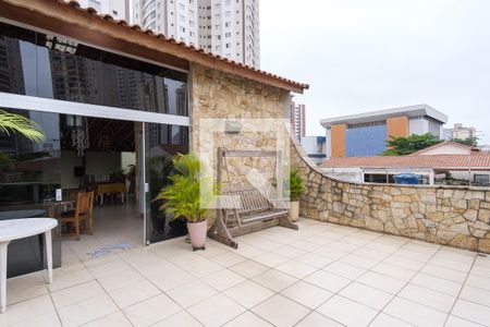 Casa à venda com 230m², 3 quartos e 3 vagas Casa à venda com 230m², 3 quartos e 3 vagasÁrea de convivência terraço