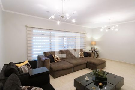 Sala de casa à venda com 3 quartos, 230m² em Vila Carrao, São Paulo