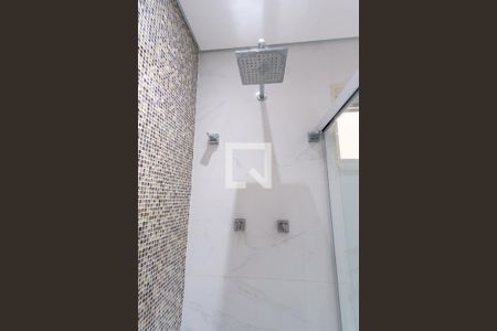 Casa à venda com 230m², 3 quartos e 3 vagas Casa à venda com 230m², 3 quartos e 3 vagasBanheiro Social